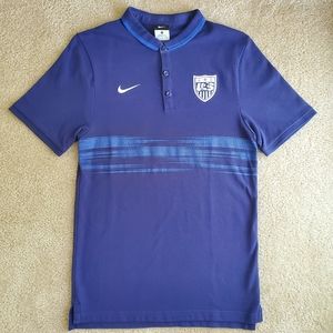 *Rare* NWOT US Soccer Nike Polo